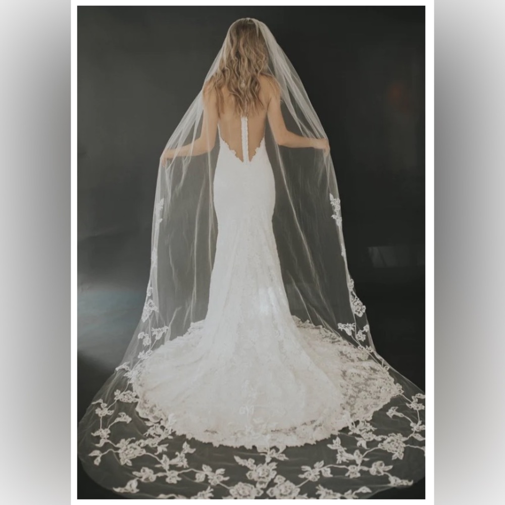 Untamed Petals Ojai Bridal Veil